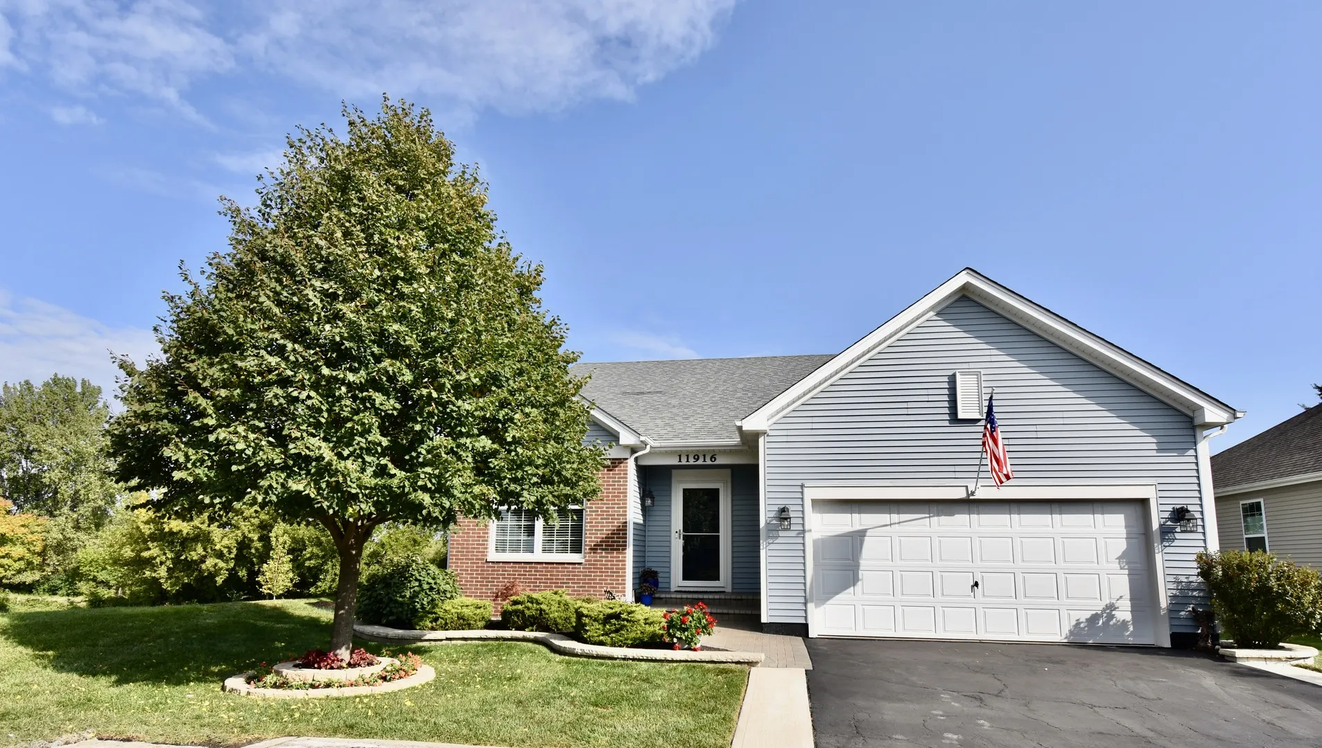 11916 Oakley Court IL