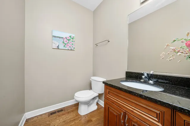 6637 W 64th Place IL