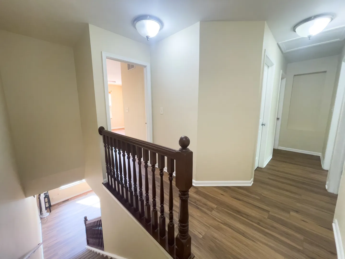 516 GROSVENOR Lane IL