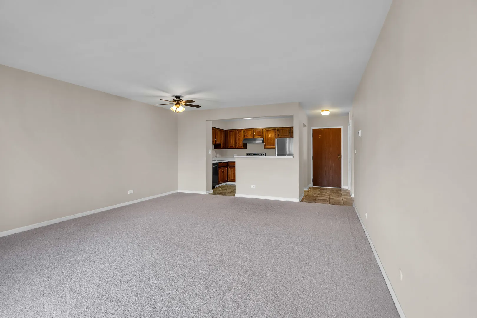 711 S RIVER Road 510 IL