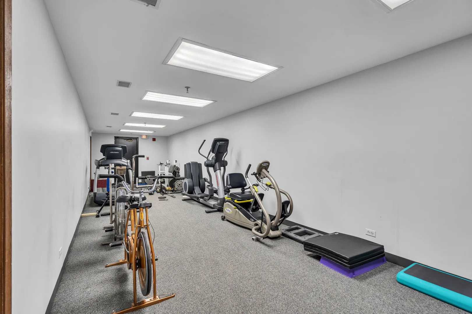 711 S RIVER Road 510 IL