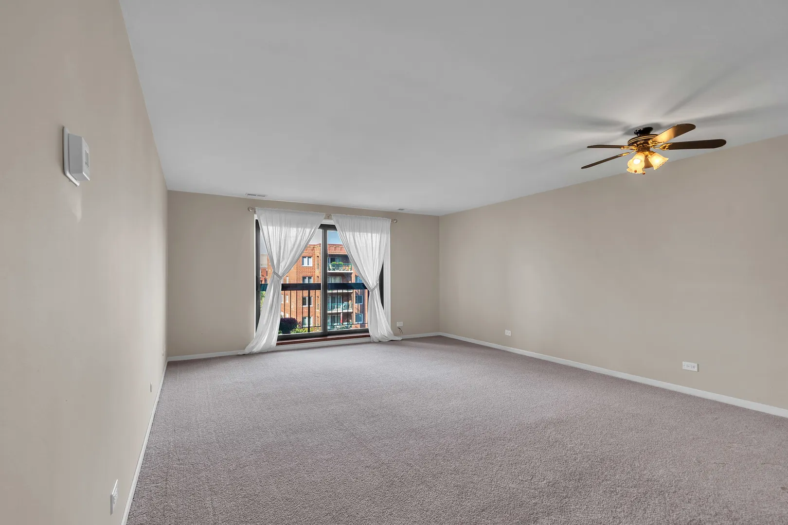 711 S RIVER Road 510 IL