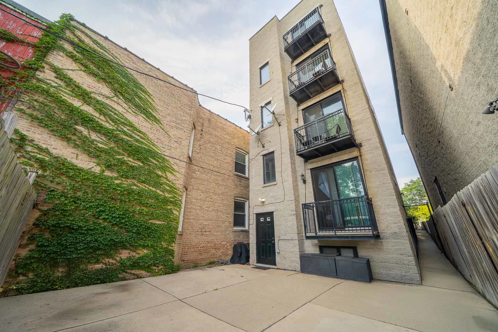 3123 W Washington Boulevard 3 IL