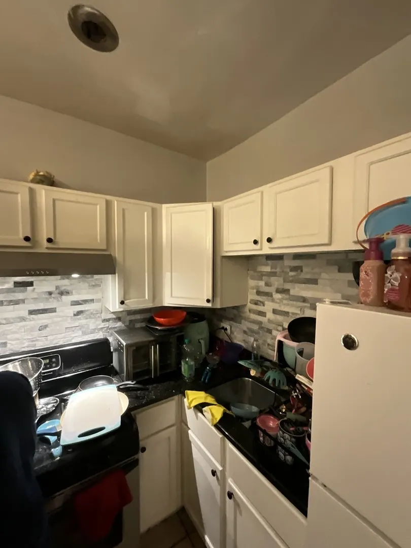 4226 W Ogden Avenue IL
