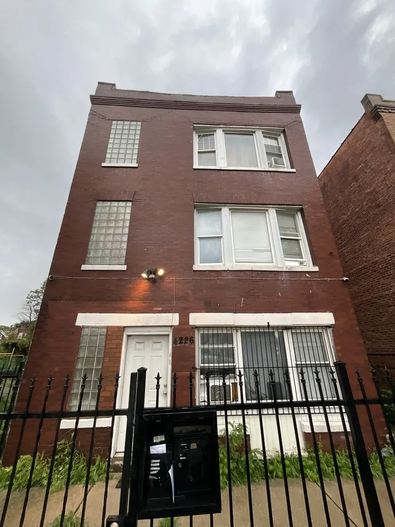 4226 W Ogden Avenue IL