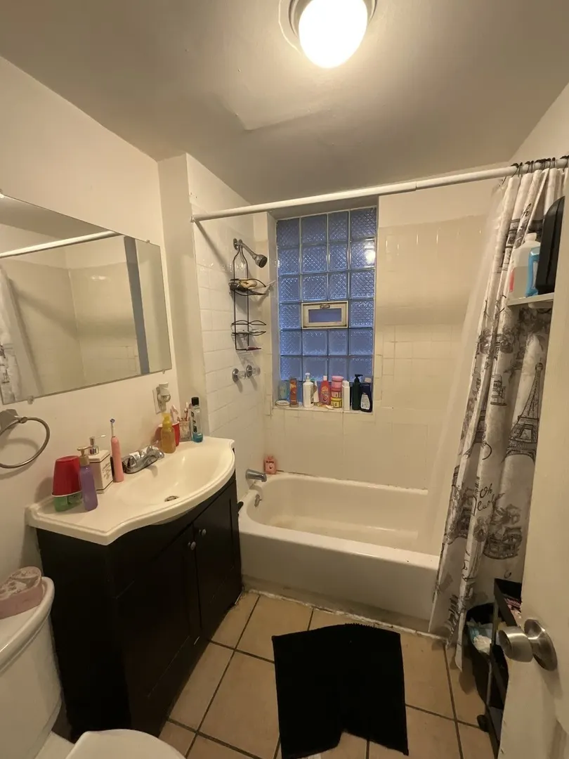 4226 W Ogden Avenue IL