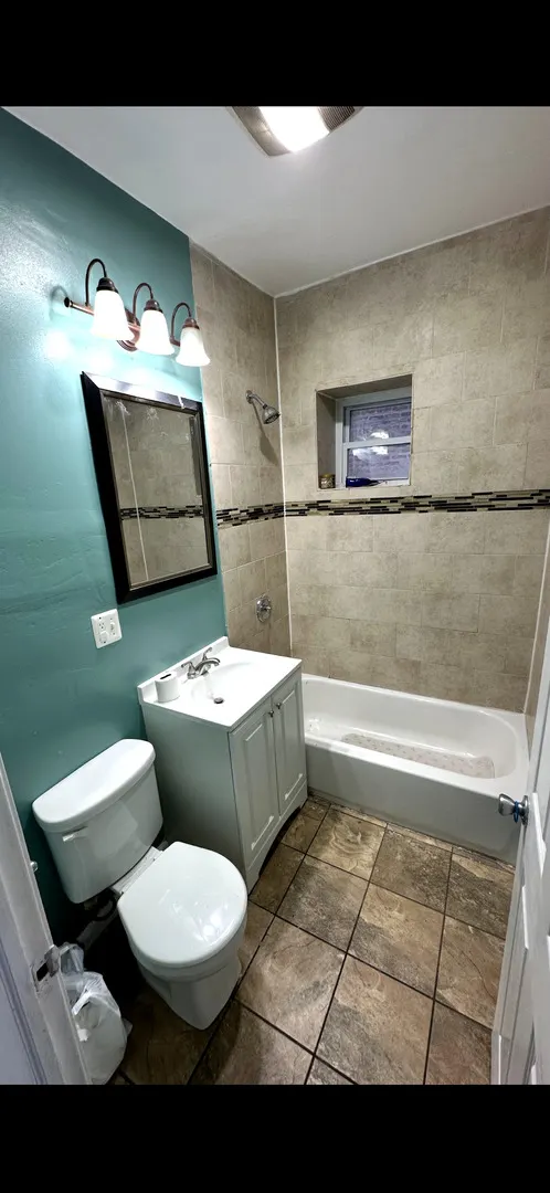 4226 W Ogden Avenue IL