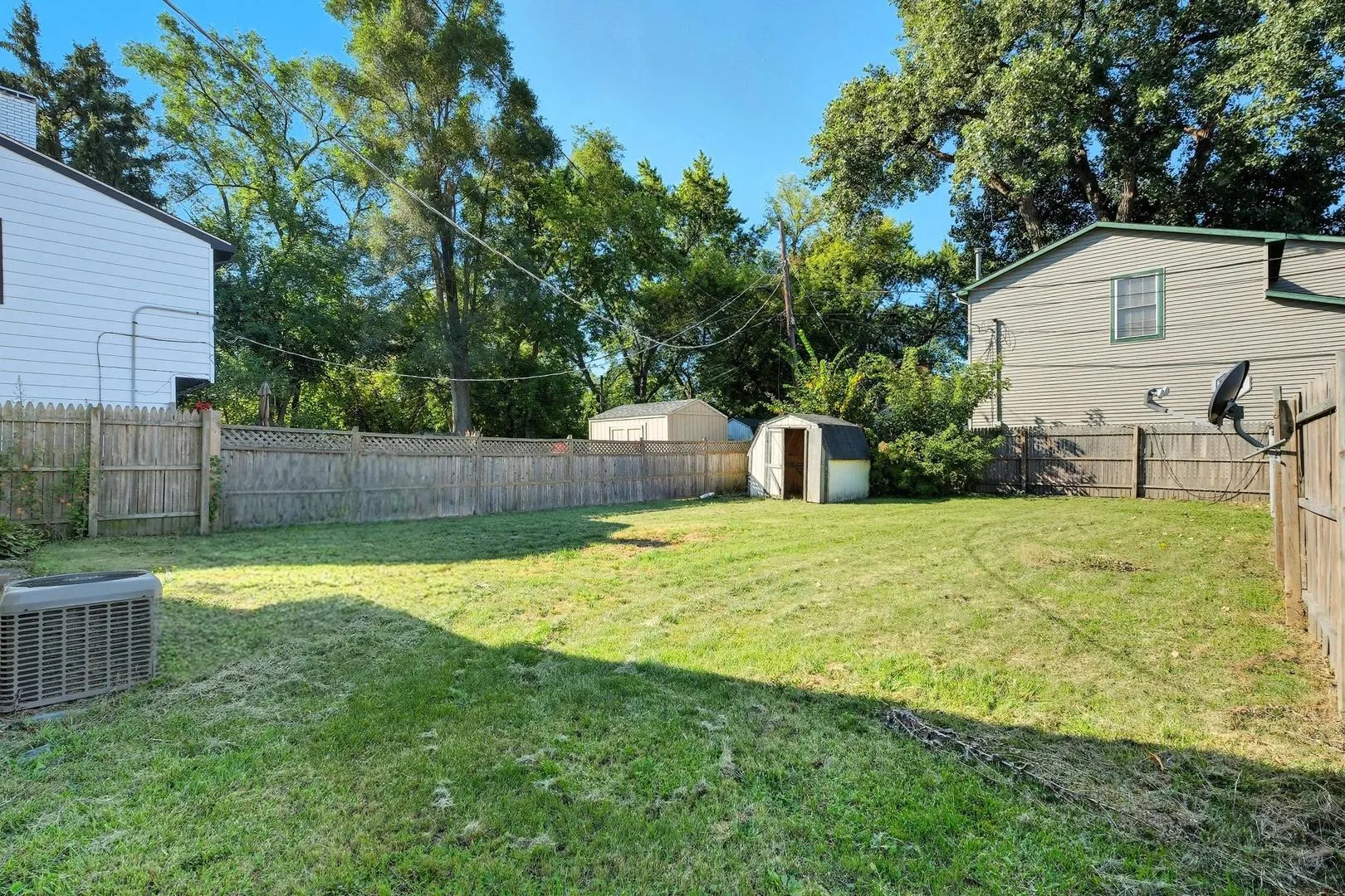 1218 Sunnyside Court IL