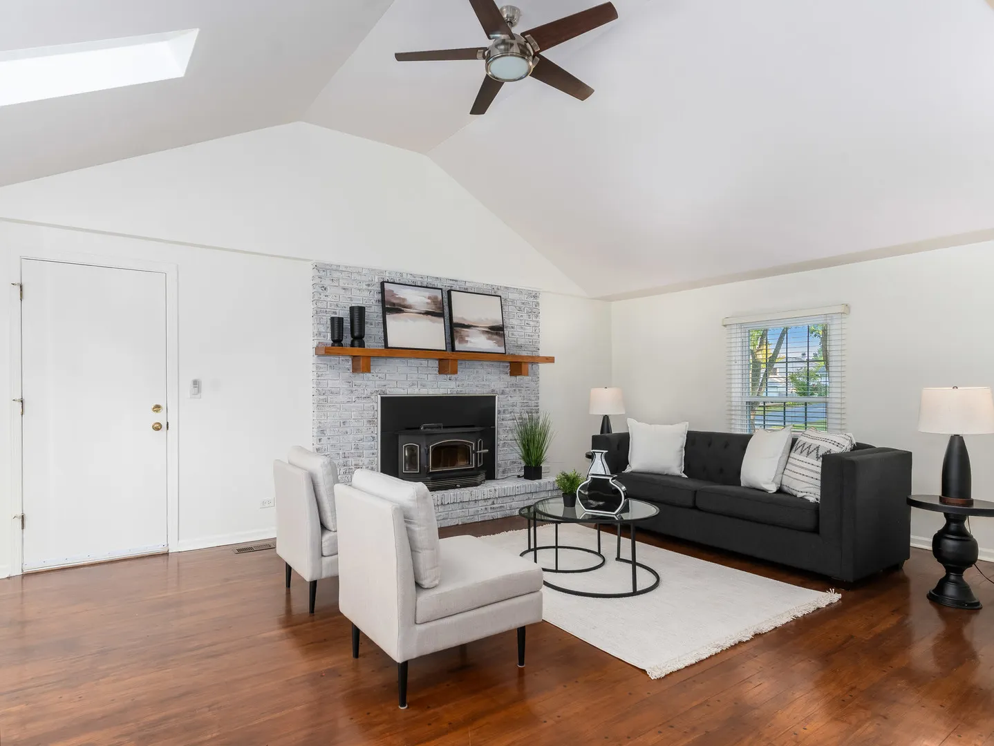 25w303 Gunston Avenue IL