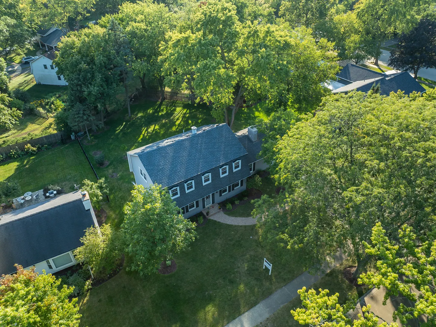 25w303 Gunston Avenue IL