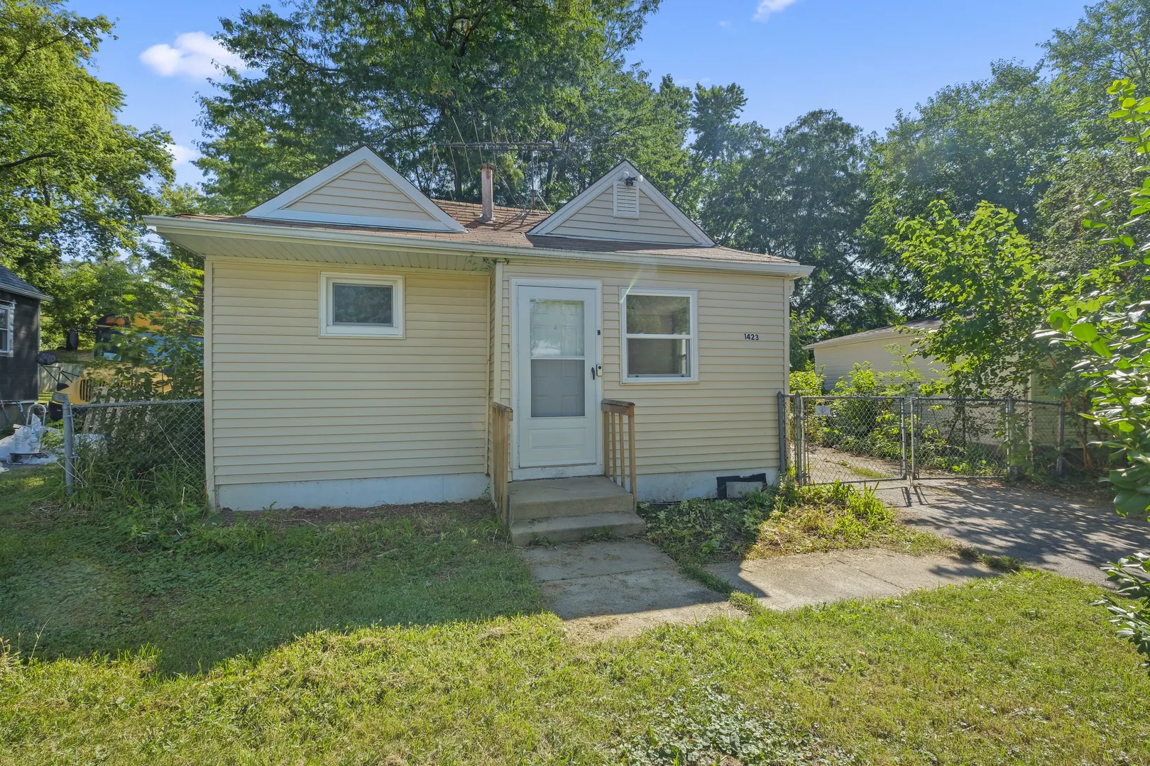 1423 Melrose Avenue IL