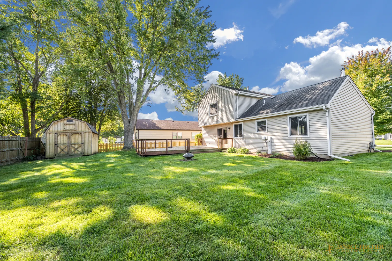 316 S Cross Trail IL