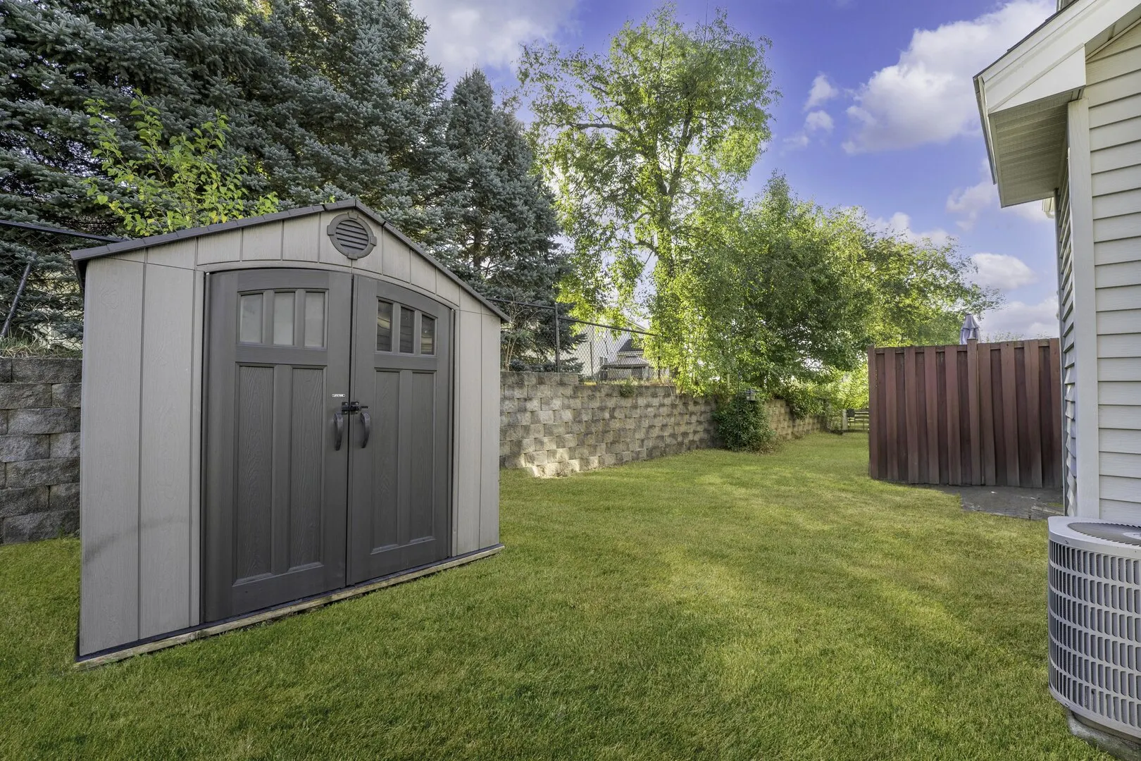 10 Ronan Court IL