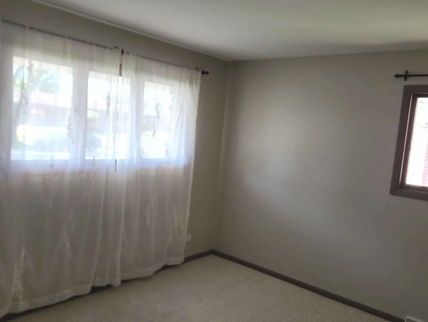 720 Ambleside Road IL