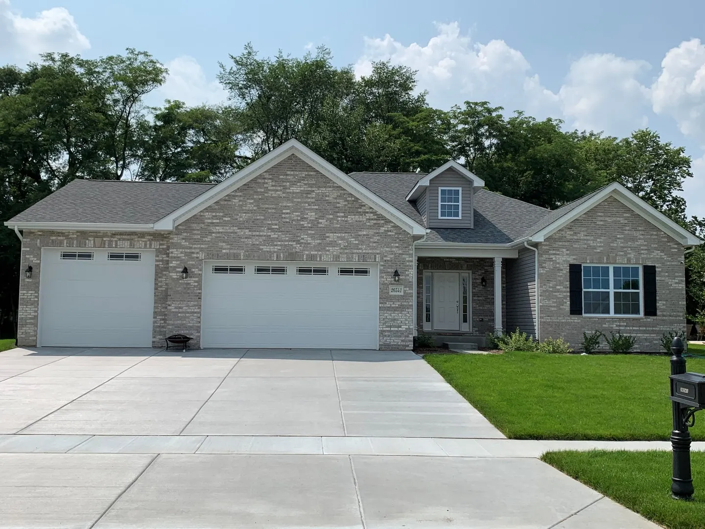 25905 W Winding Hollow Drive IL