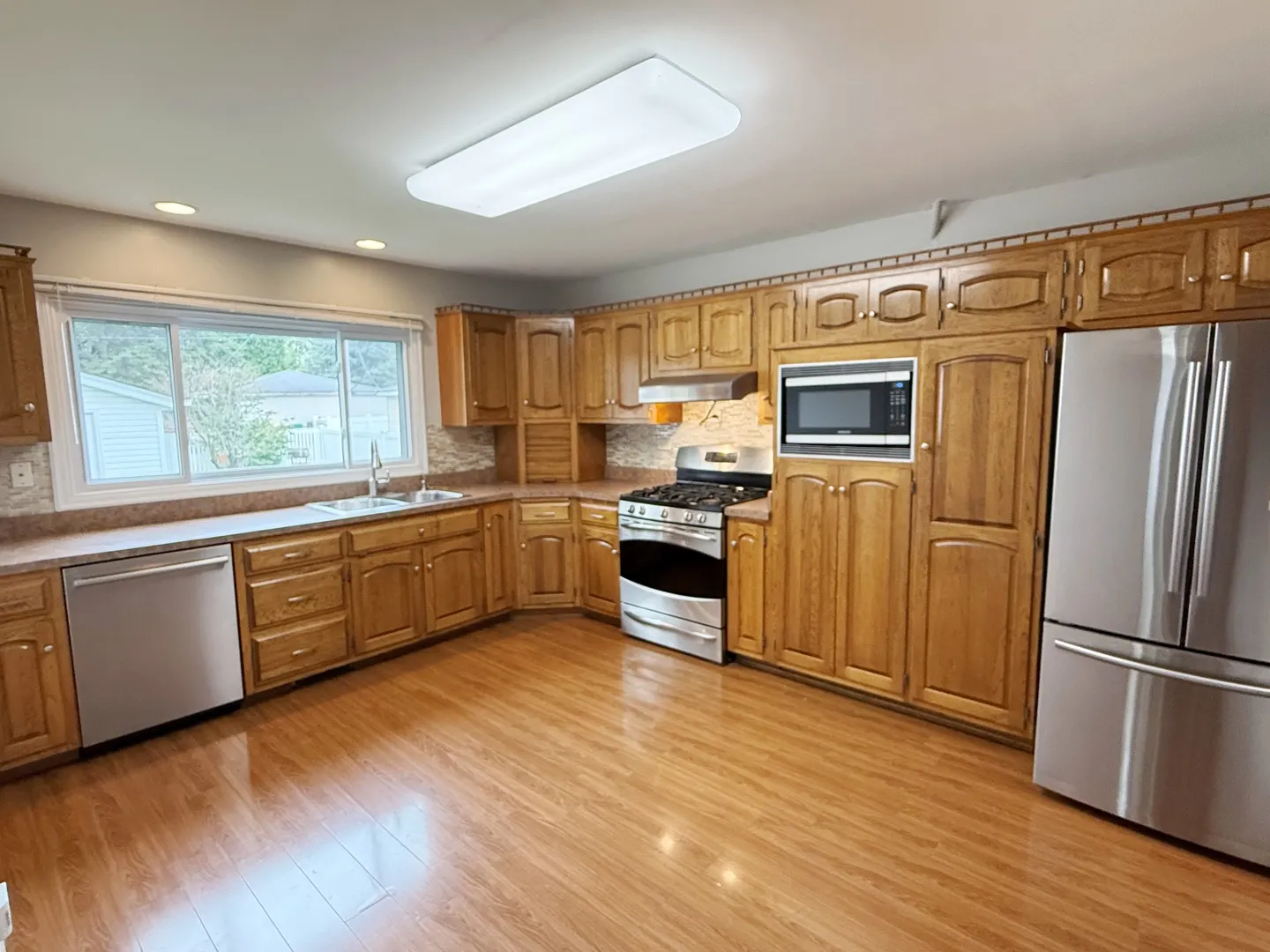1106 Shoals Drive IL
