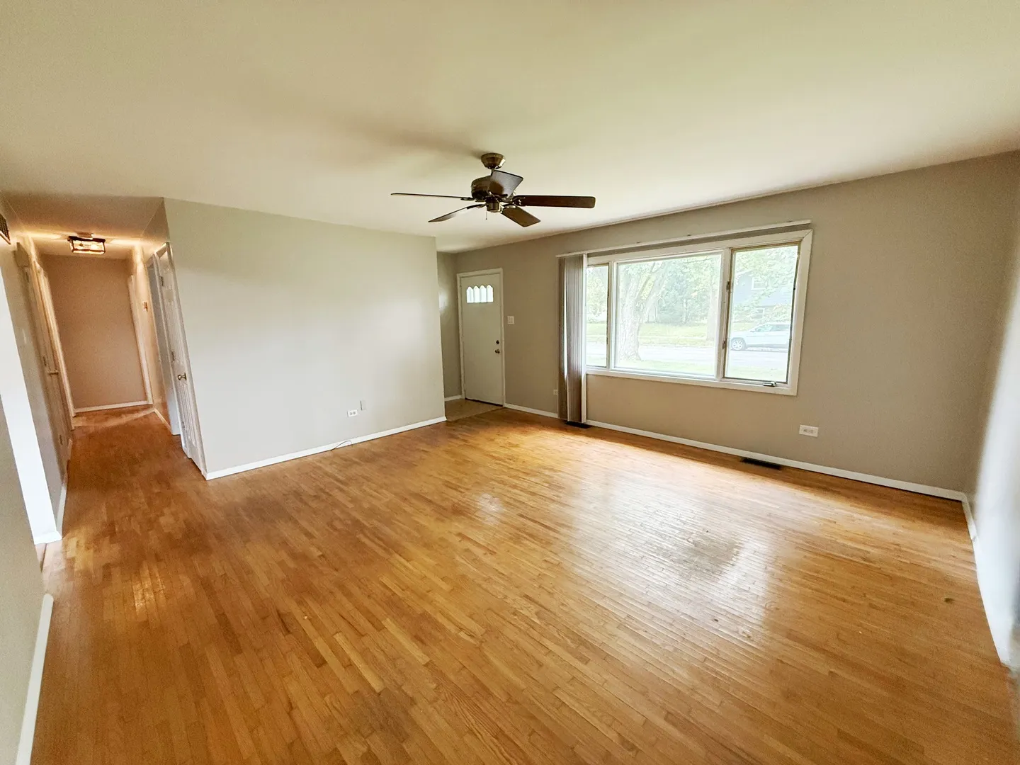 1106 Shoals Drive IL