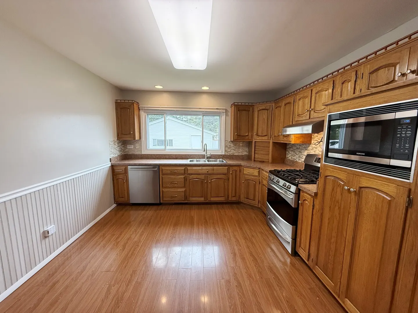 1106 Shoals Drive IL