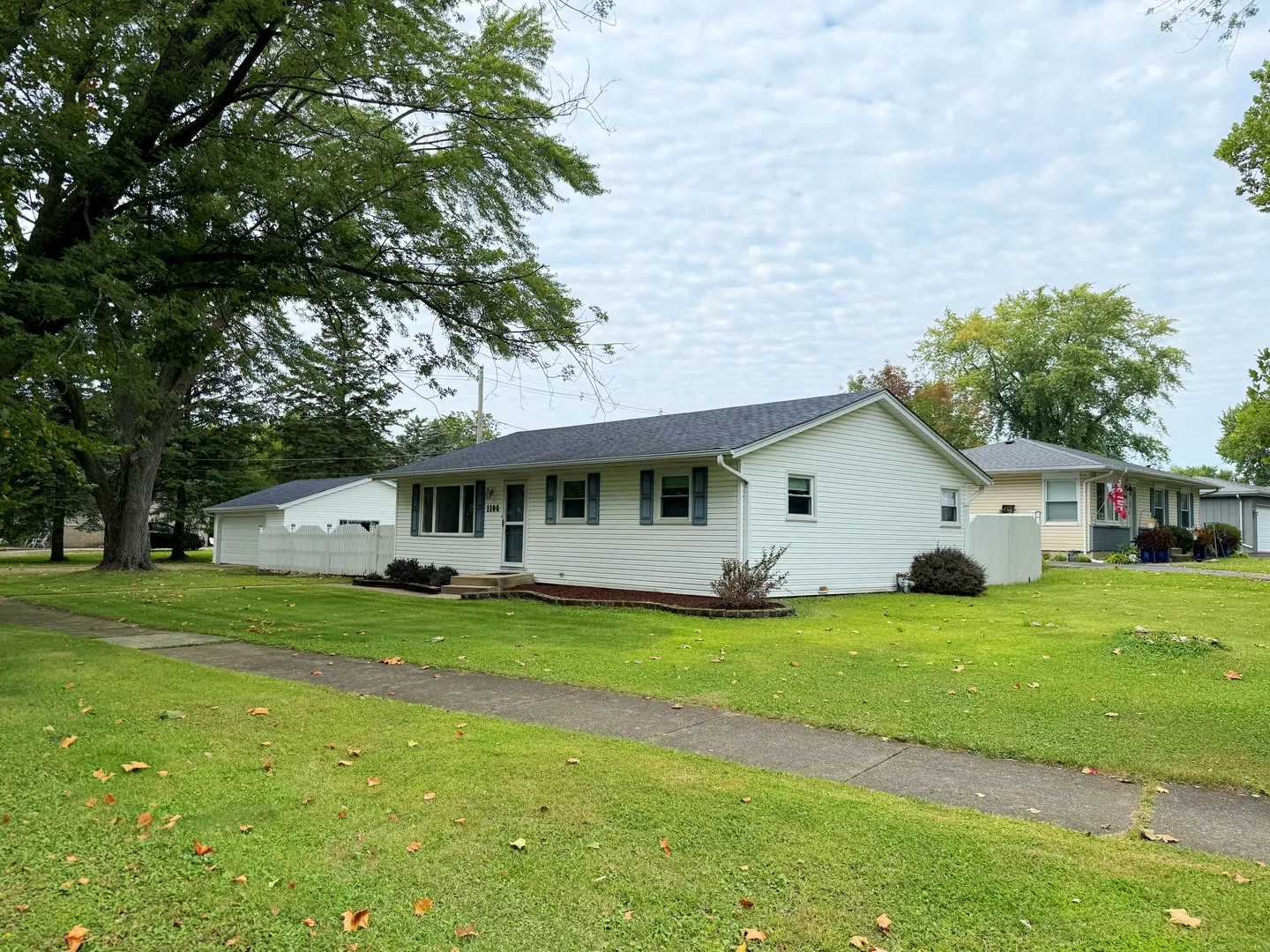 1106 Shoals Drive IL