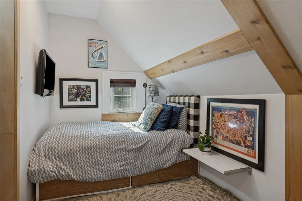 420 W Cook Avenue IL