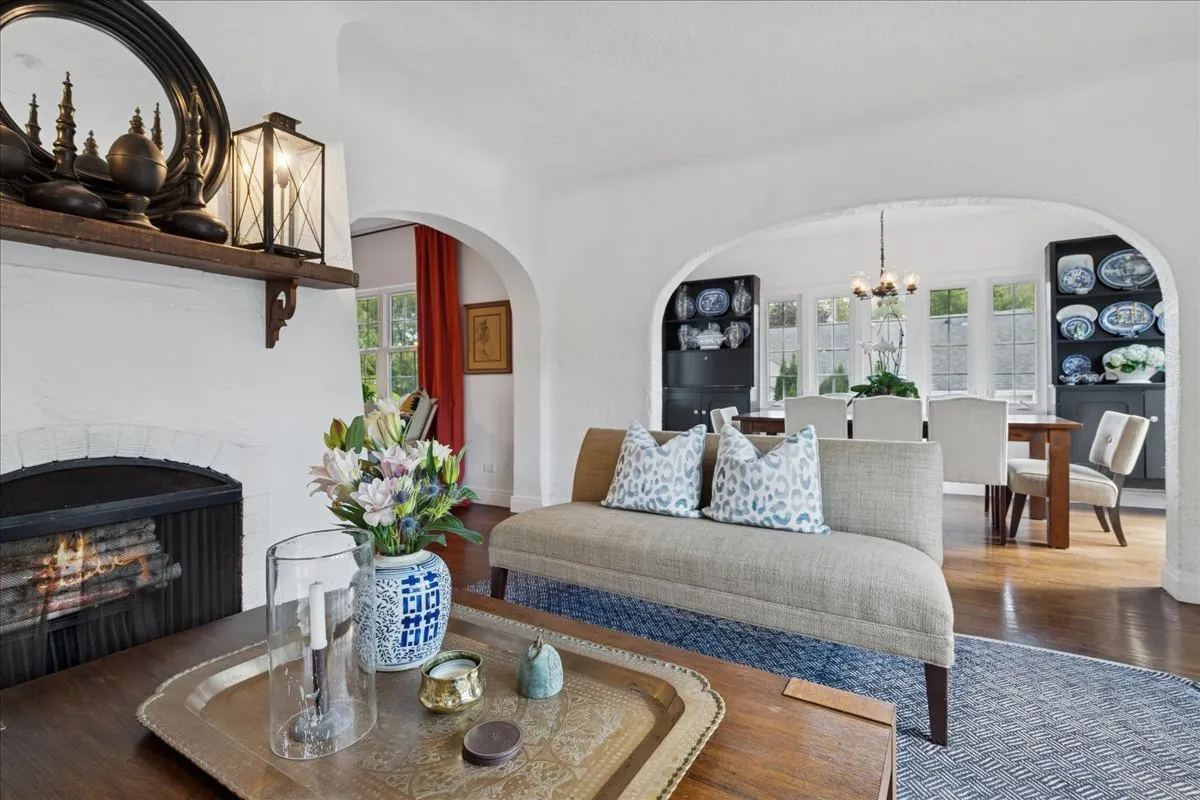 420 W Cook Avenue IL