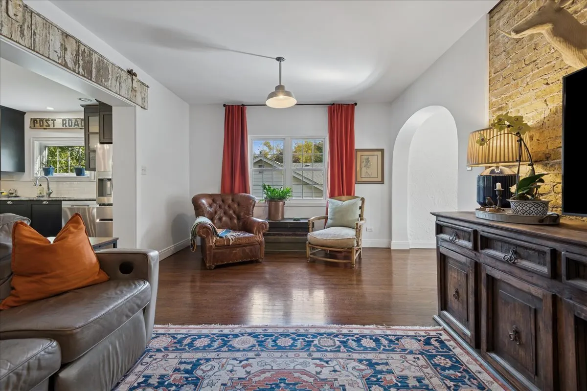 420 W Cook Avenue IL