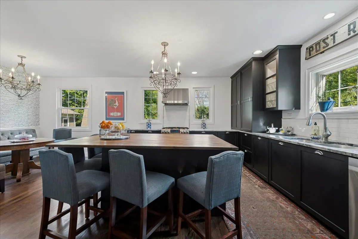 420 W Cook Avenue IL