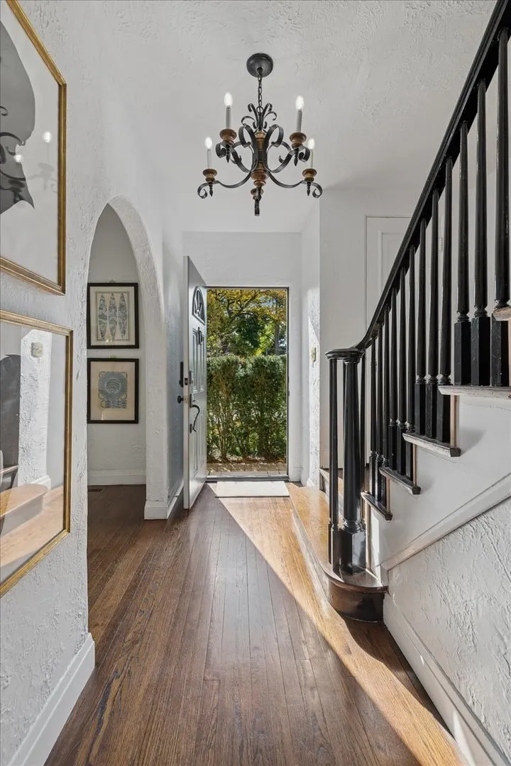 420 W Cook Avenue IL