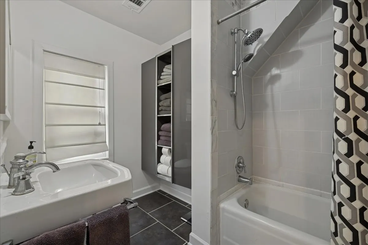 420 W Cook Avenue IL