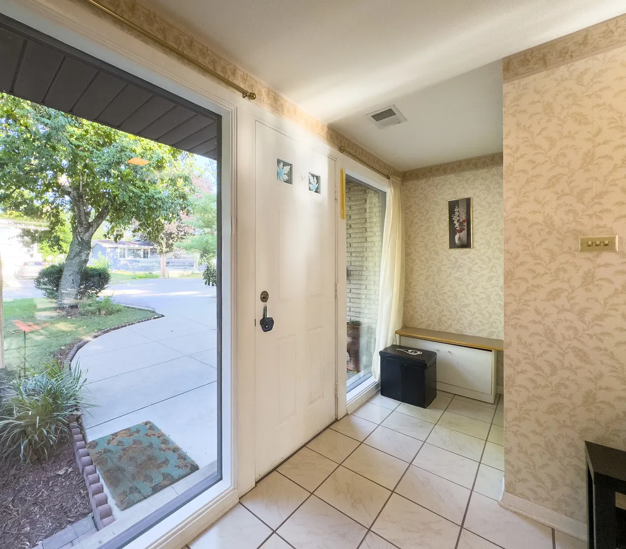 636 Clearview Drive IL