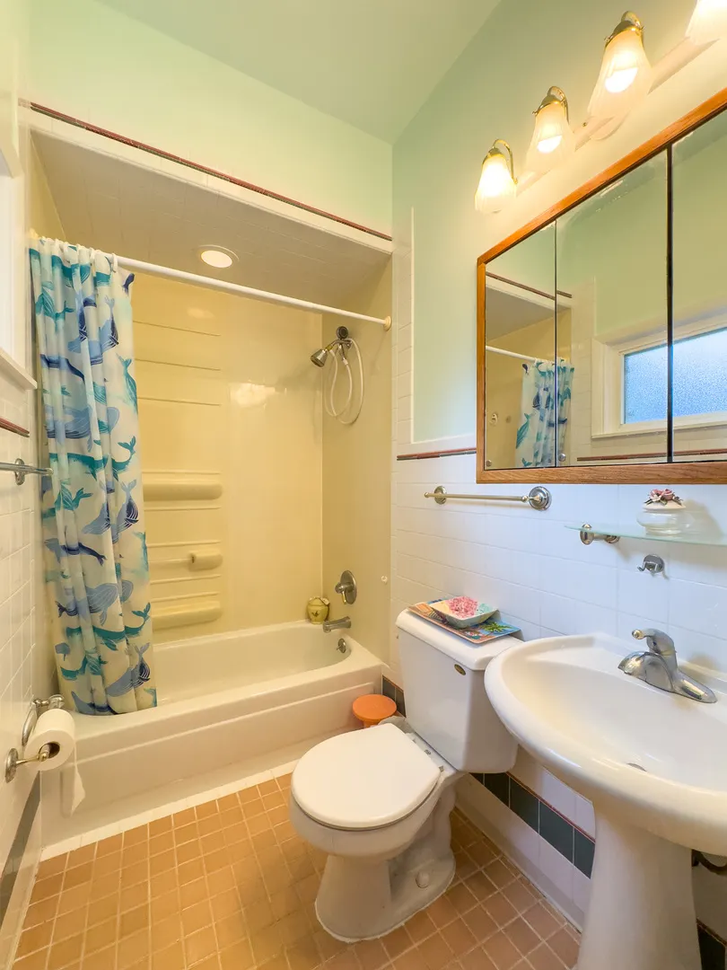 636 Clearview Drive IL