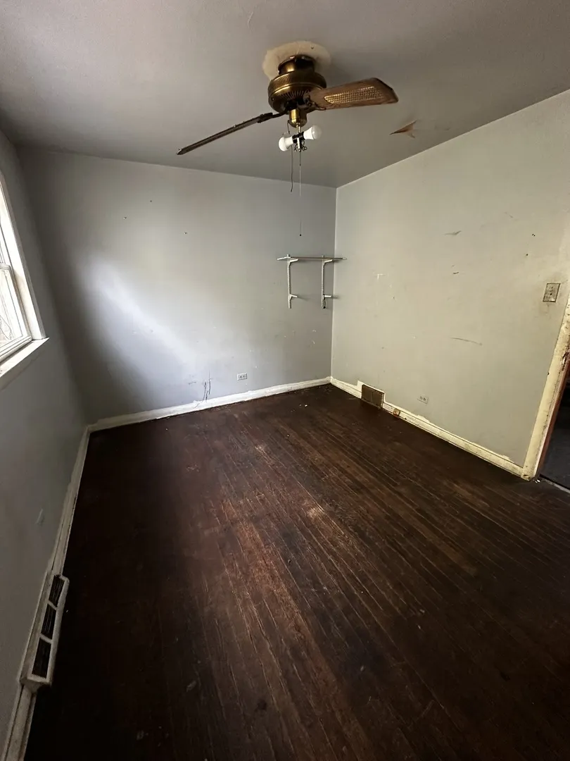 12014 S Wallace Street IL