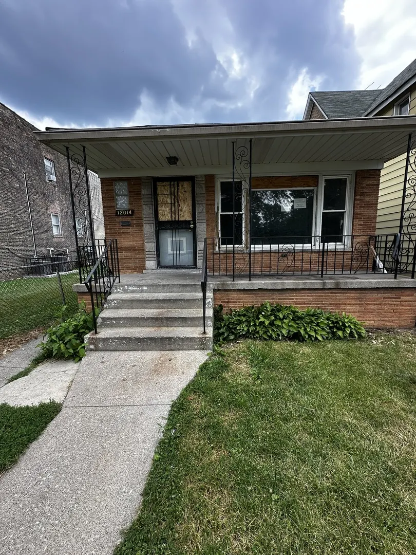 12014 S Wallace Street IL