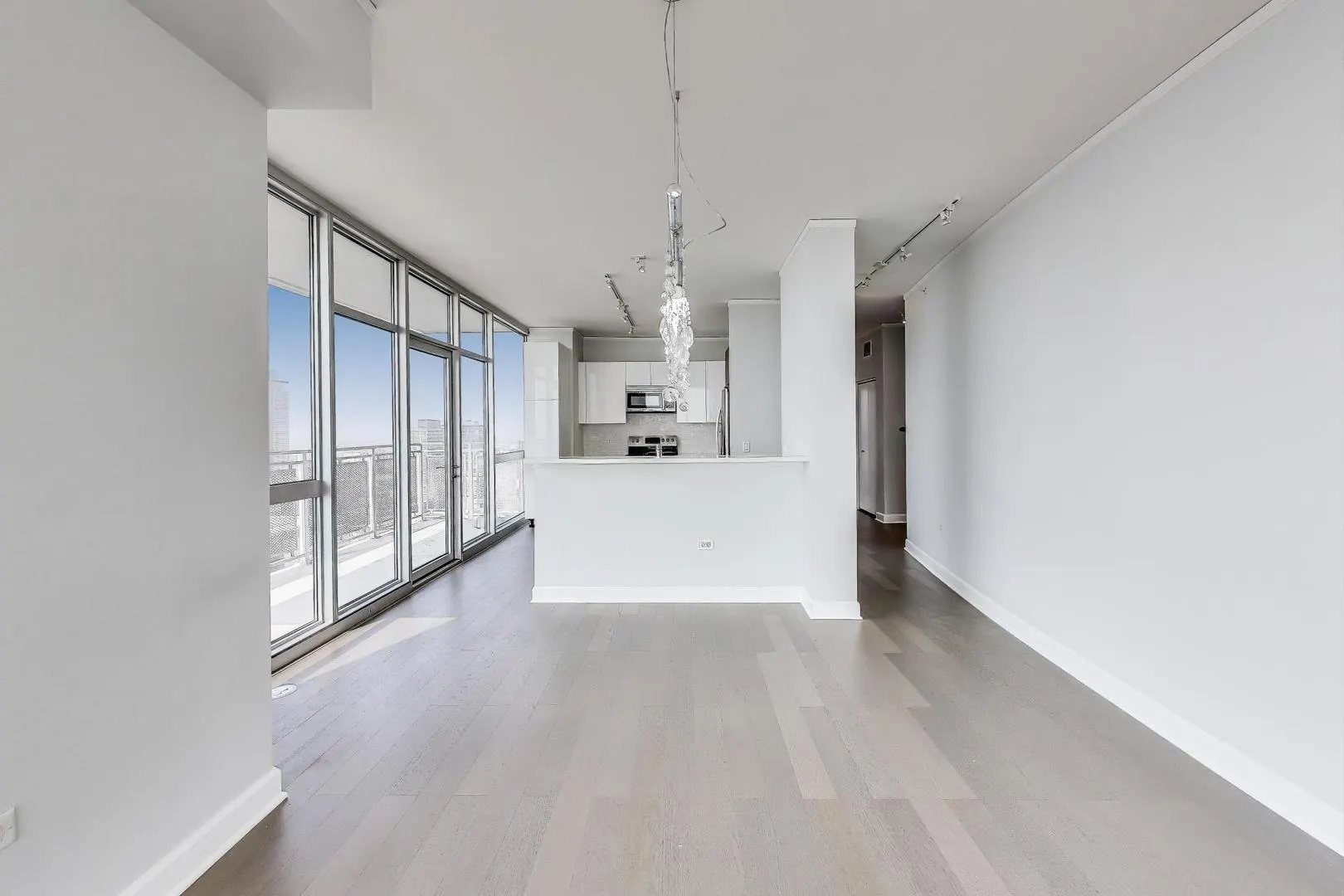 1901 S Calumet Avenue 2301 IL
