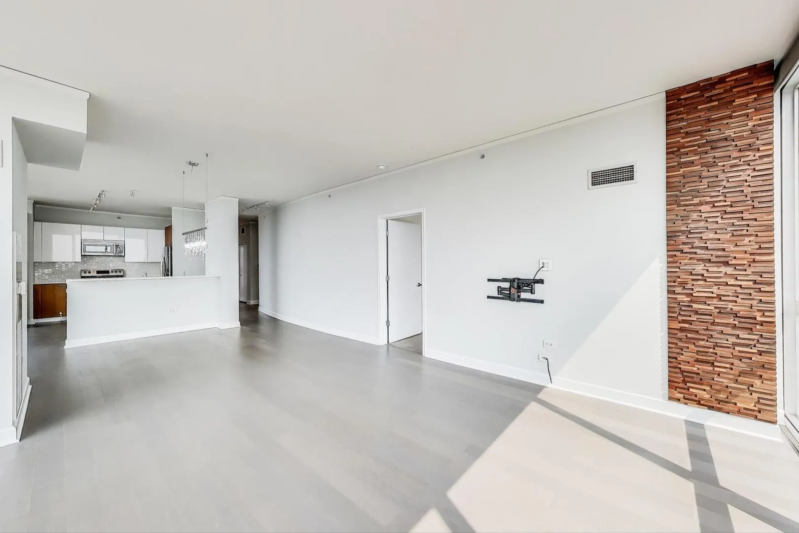 1901 S Calumet Avenue 2301 IL