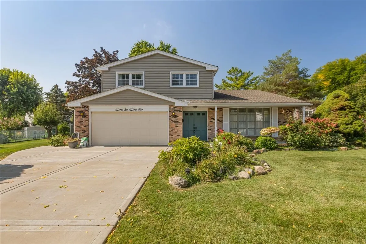 2624 N Prindle Avenue IL