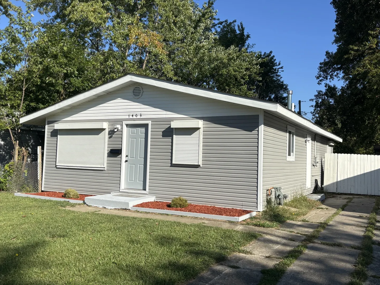 1403 15th Street IL