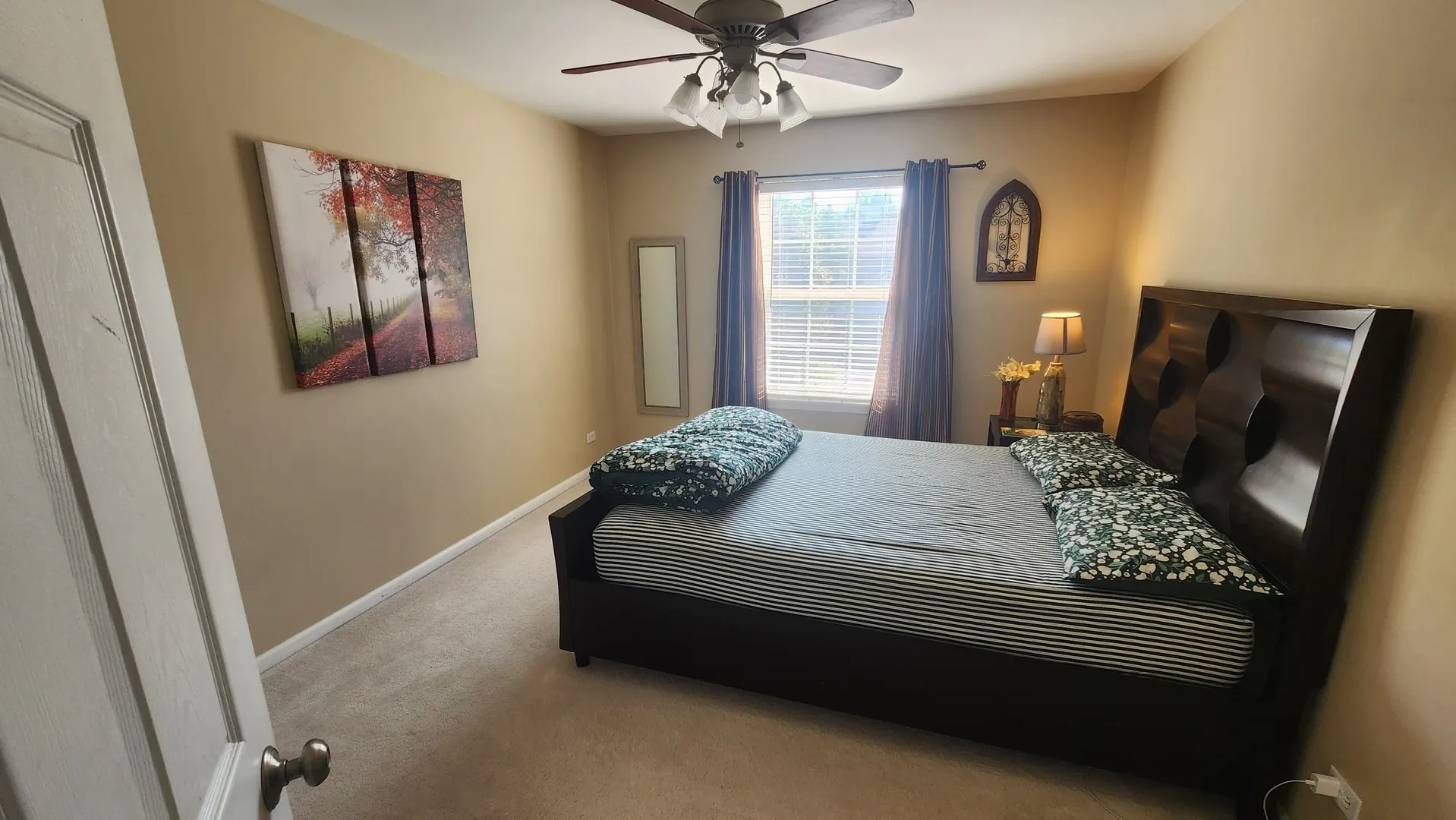1759 Ellington Drive IL