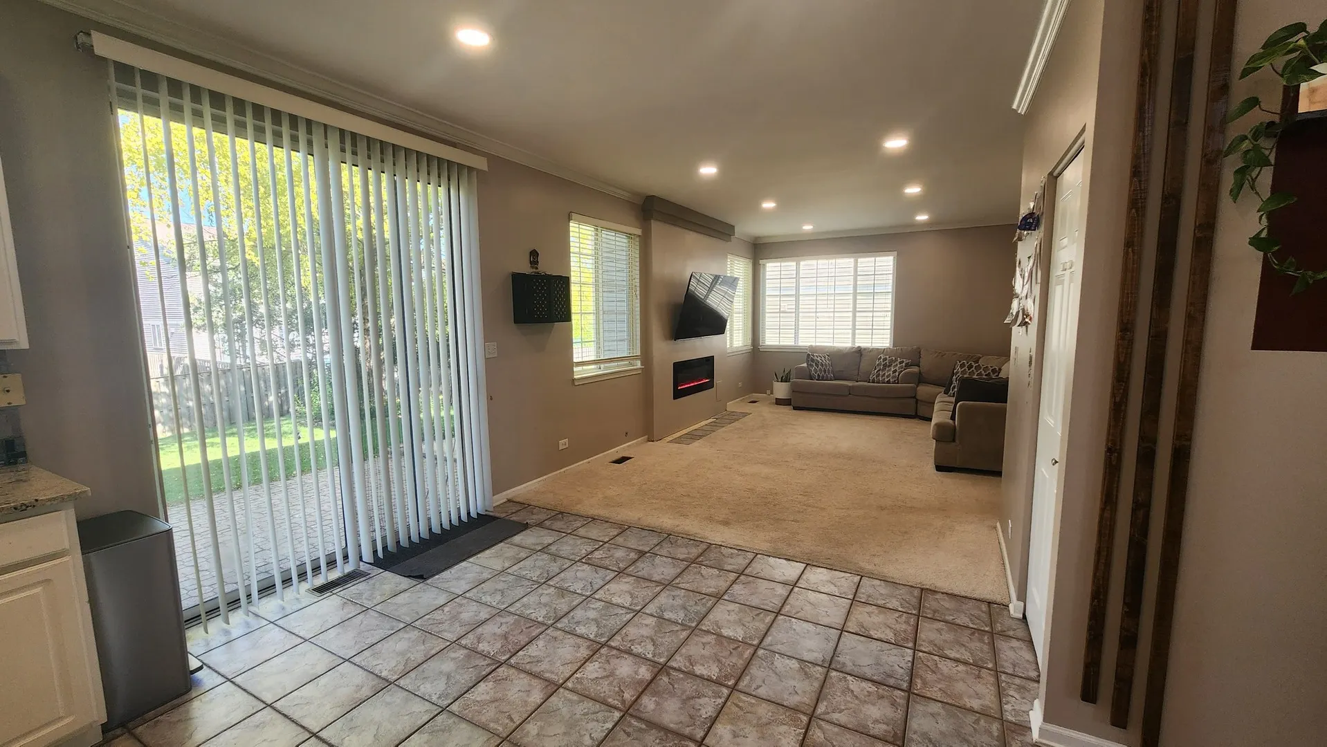 1759 Ellington Drive IL