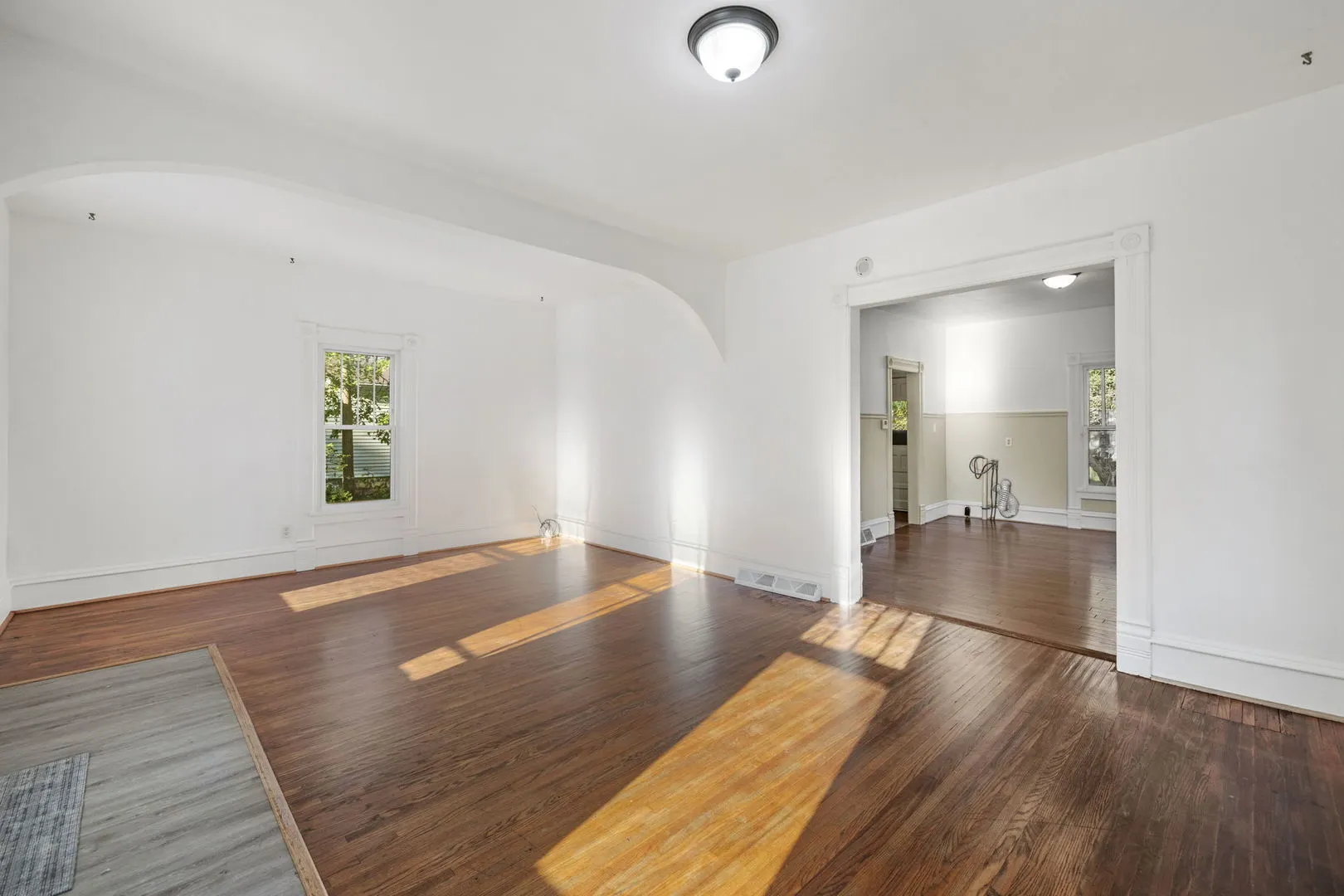 720 S Main Street IL
