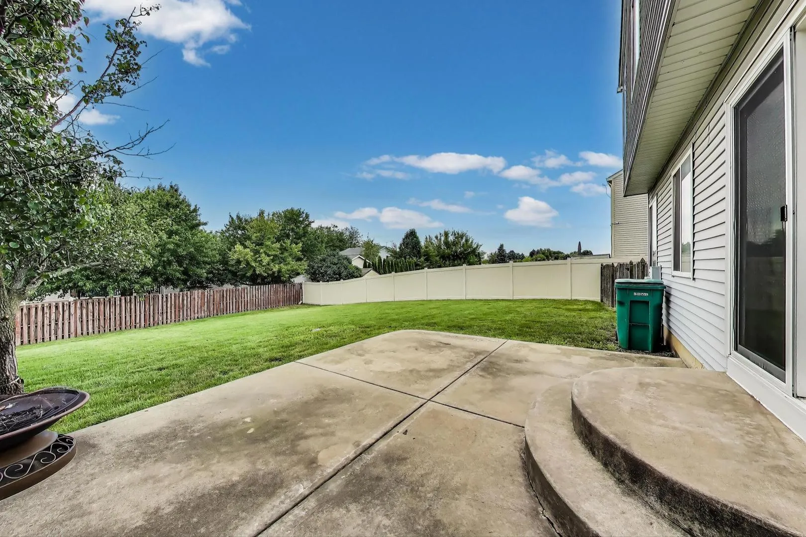 2922 Discovery Drive IL