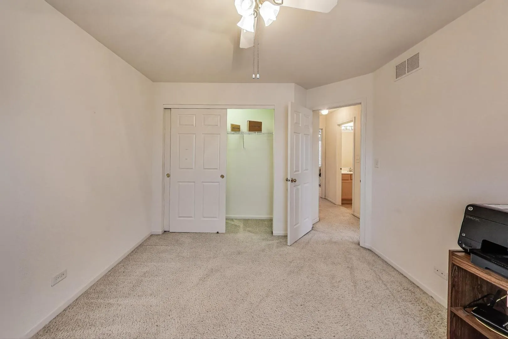 2922 Discovery Drive IL