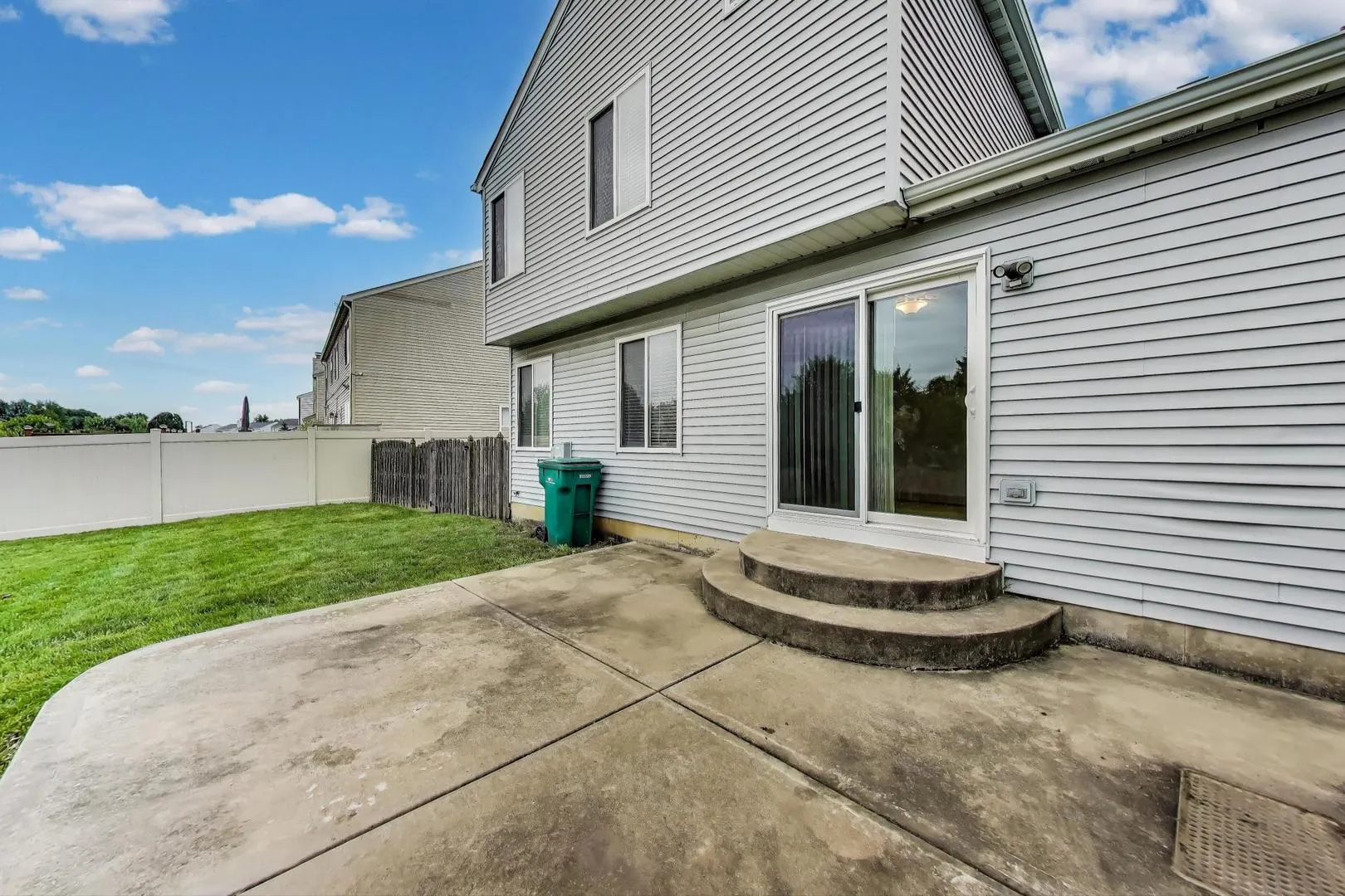 2922 Discovery Drive IL