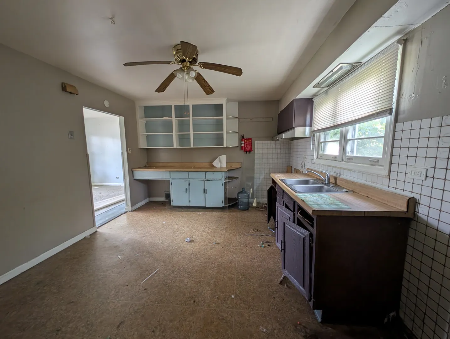 13621 Elm Street IL