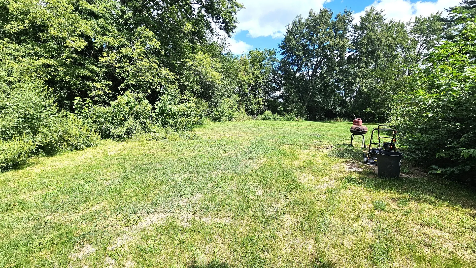 1703 Pinewood Lane IL