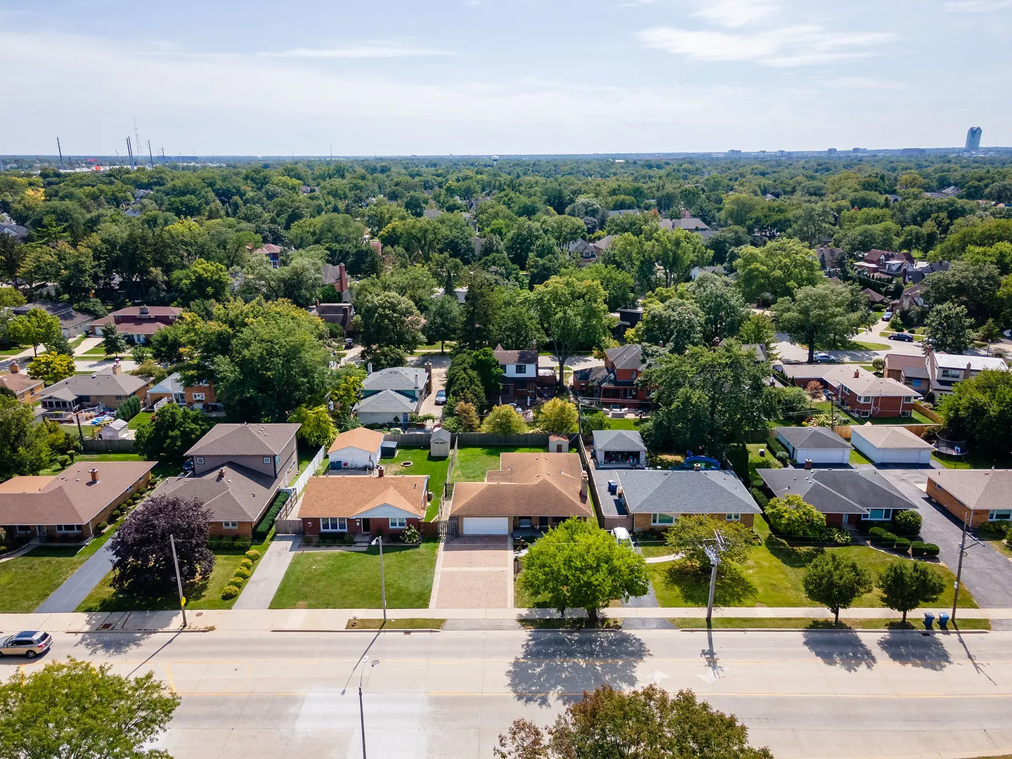 358 E Saint Charles Road IL