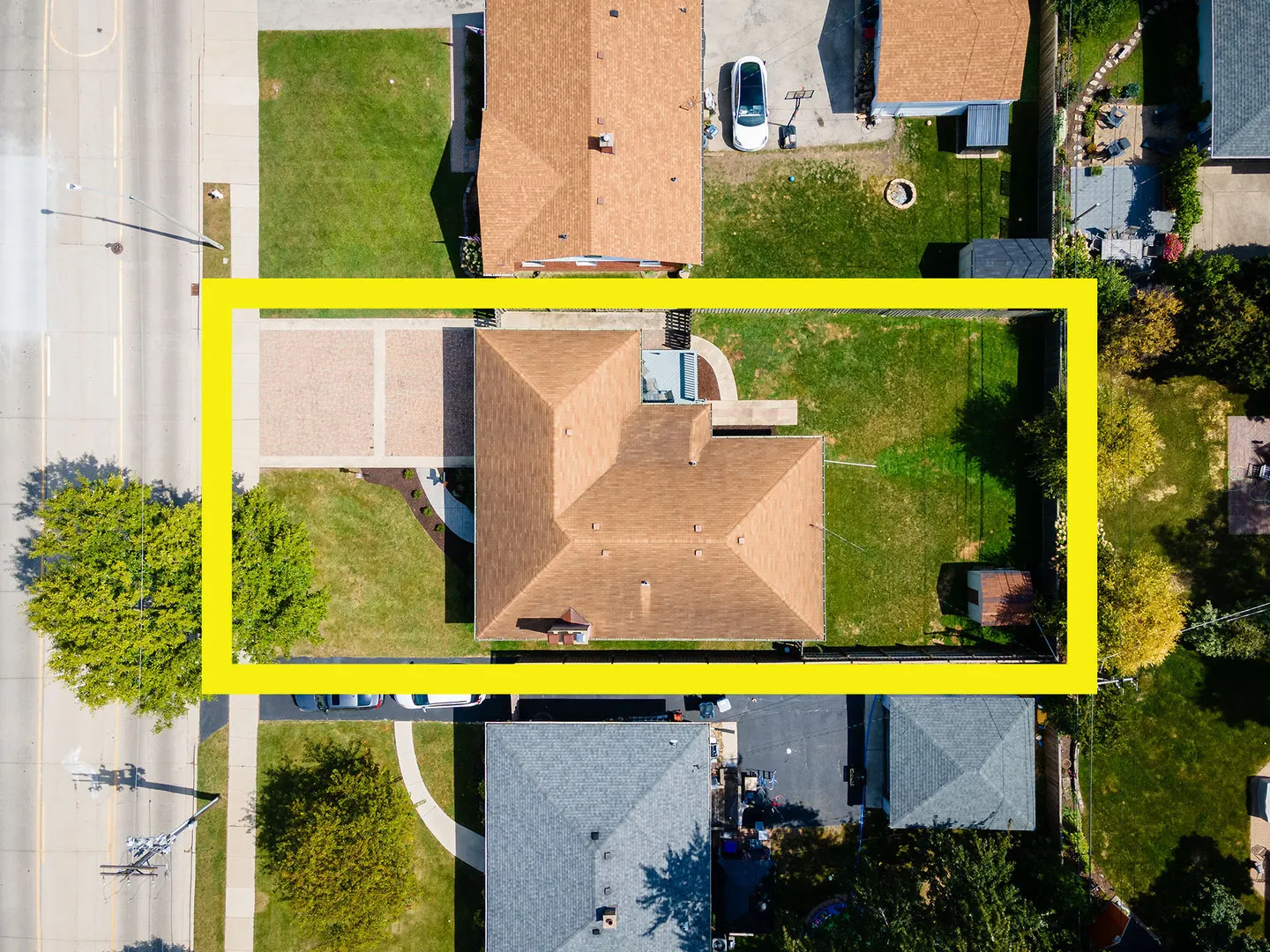 358 E Saint Charles Road IL