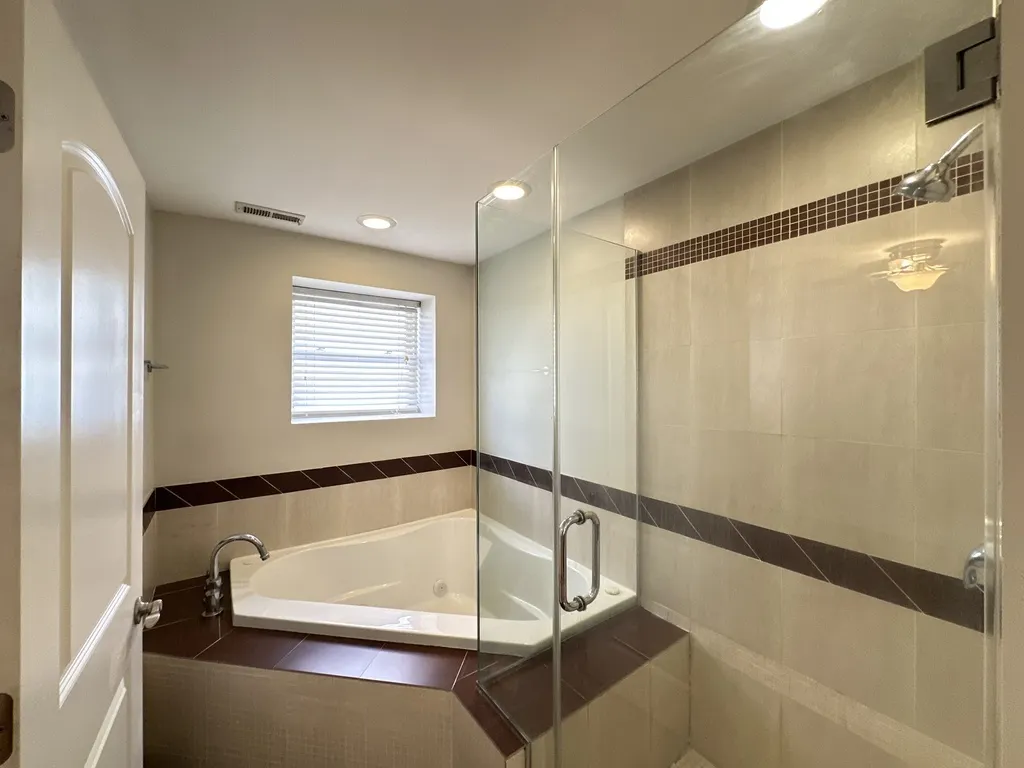 1116 E 46TH Street GE IL
