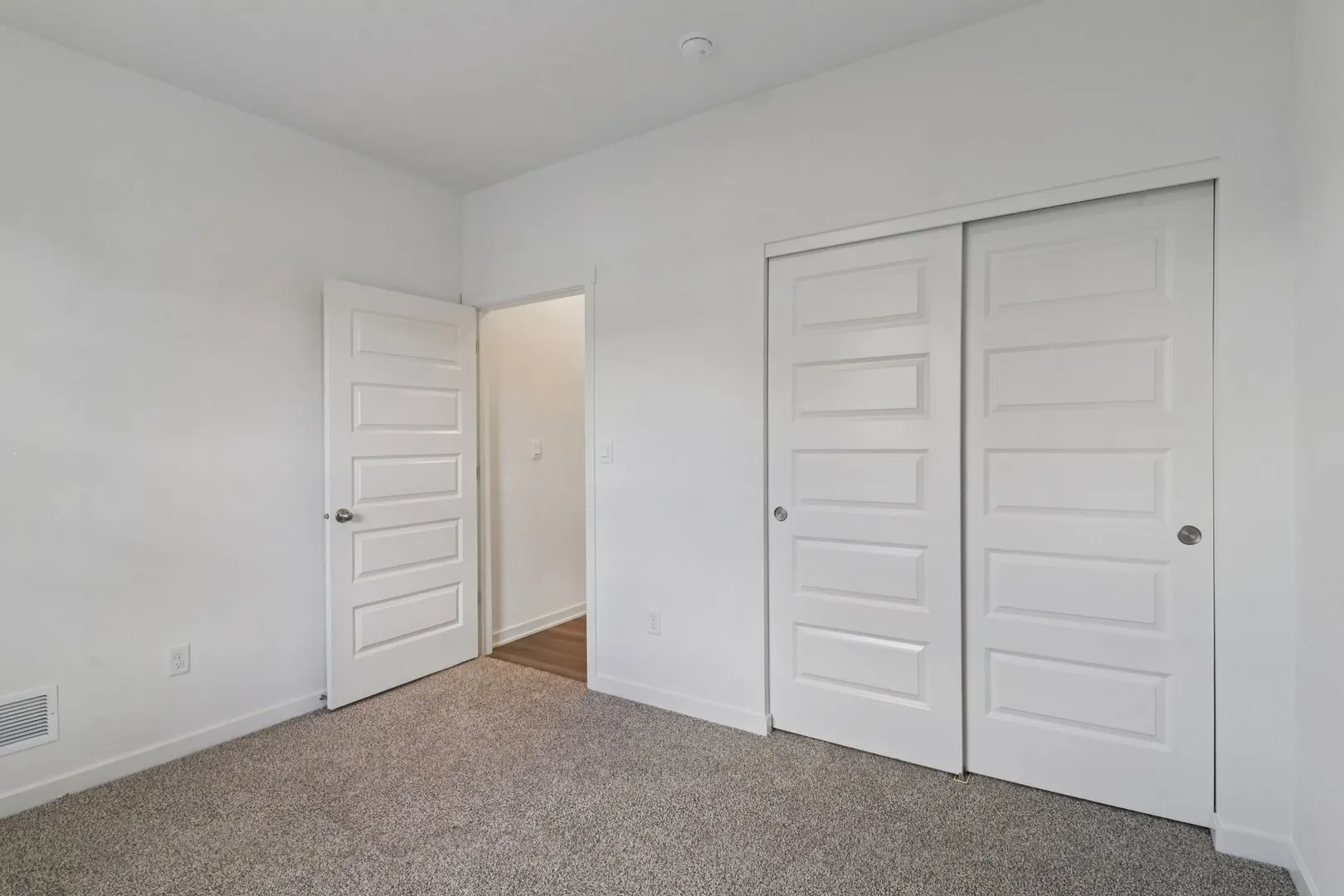 1077 Savannah Lane IL