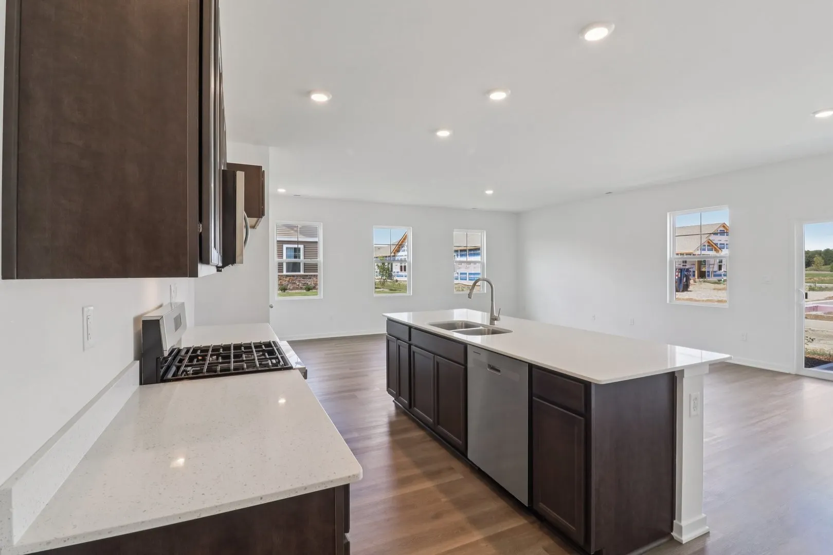 1077 Savannah Lane IL